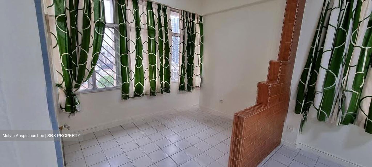 Hoa Nam Building (D8), Apartment #623587841